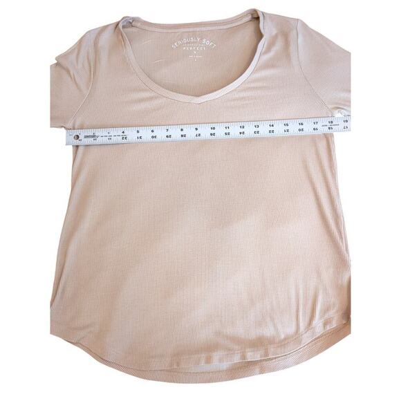 Aero Seriously Soft Beige V Neck Long Sleeve Solid Women Neckline Small - Picture 3 of 7